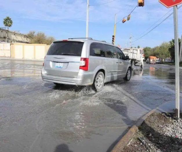 ¡Otra fuga de agua potable!