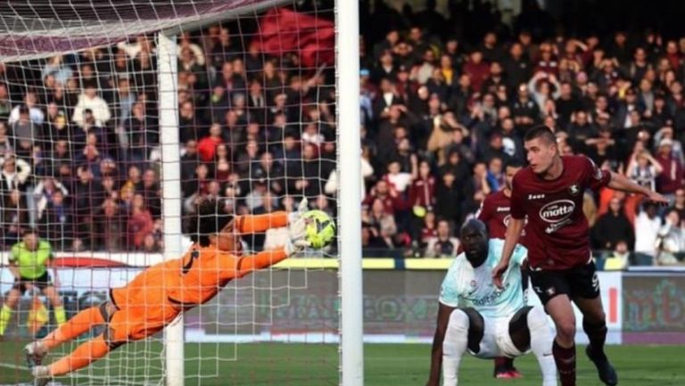 ¡DICE ADIÓS! GUILLERMO OCHOA SE DESPIDE OFICIALMENTE DE SALERNITANA